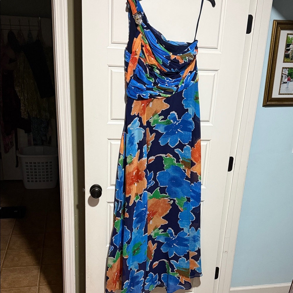 Ralph Lauren One-Shoulder Floral Dress in Blue and Orange wedding guest gown 12 - Picture 3 of 8